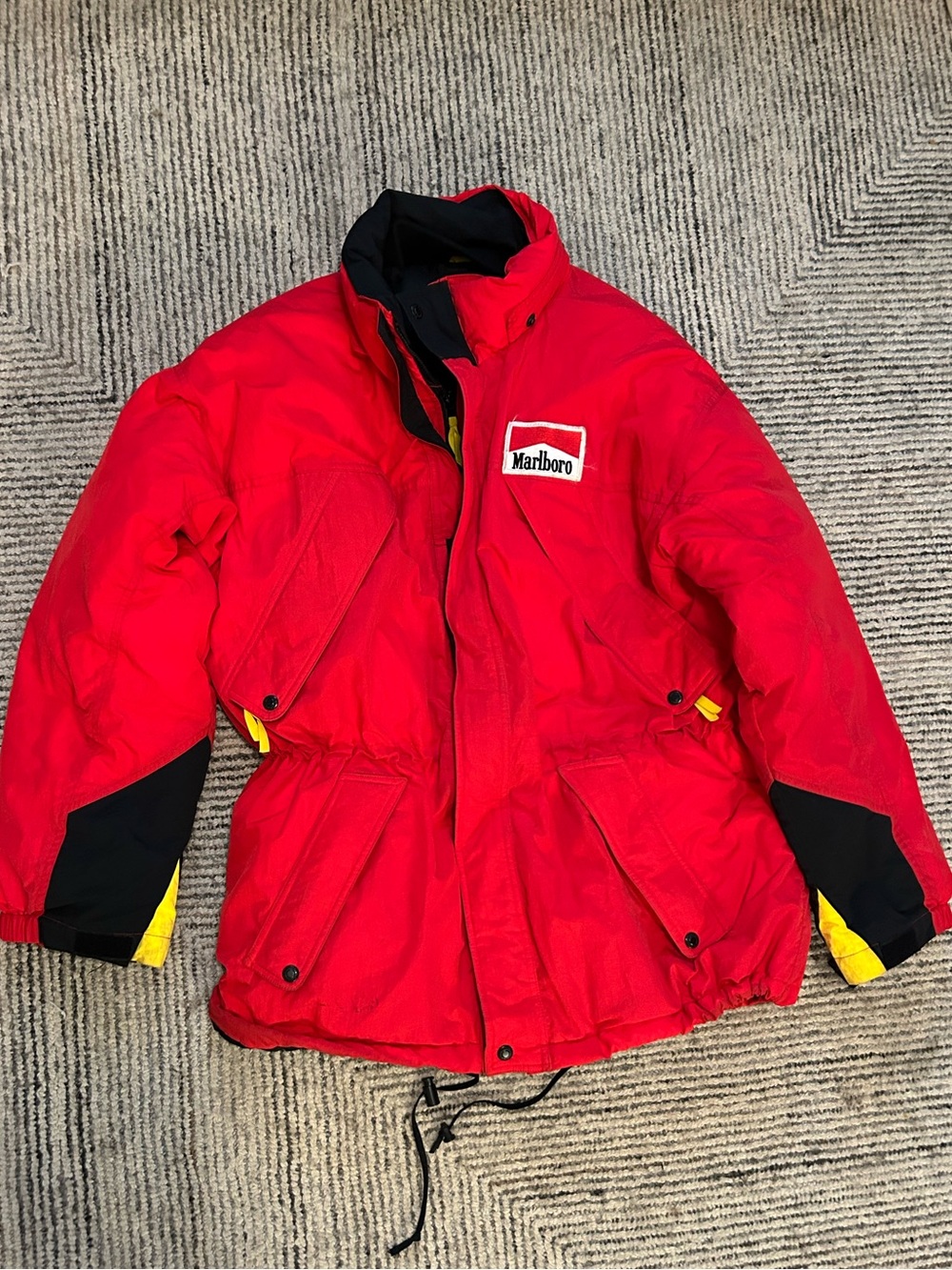 Vintage 90s Marlboro Country Store Red Down Parka Jacket XL